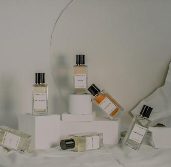 personalized perfume : perfumer in Paris | Stéphanie De